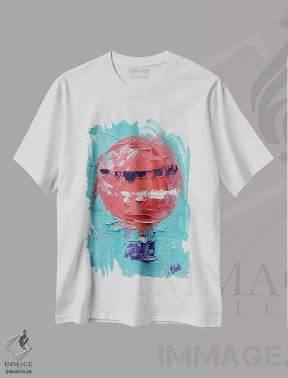 تیشرت سفید طرح دار بالن هوای گرم، دکور معاصر اثر ناتالی مک | immage.ir