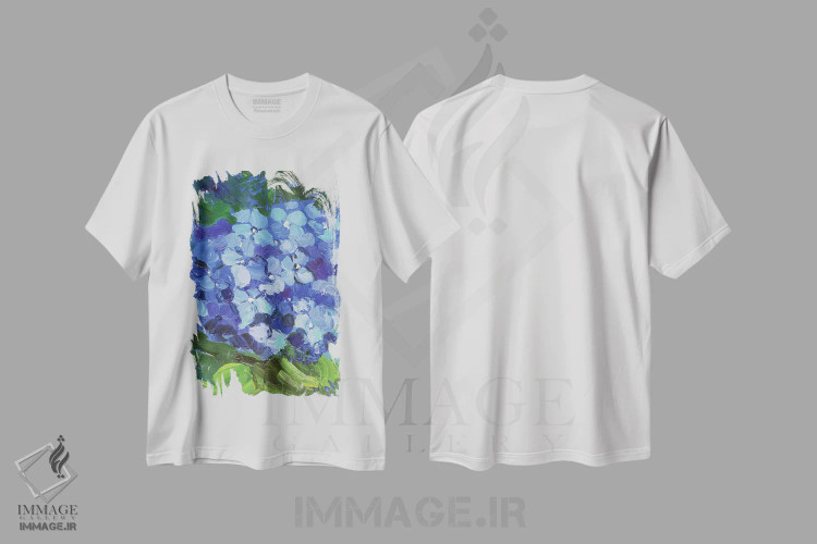 تیشرت سفید طرح دار هورتانسیا آبی II، مدیوم اثر ناتالی مک | immage.ir