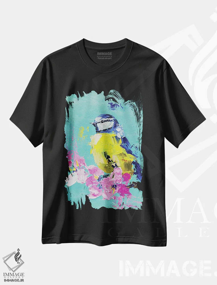 تیشرت مشکی طرح دار کمرسیاه آبی روی شاخه، مدیوم اثر ناتالی مک | فروشگاه ایماژ