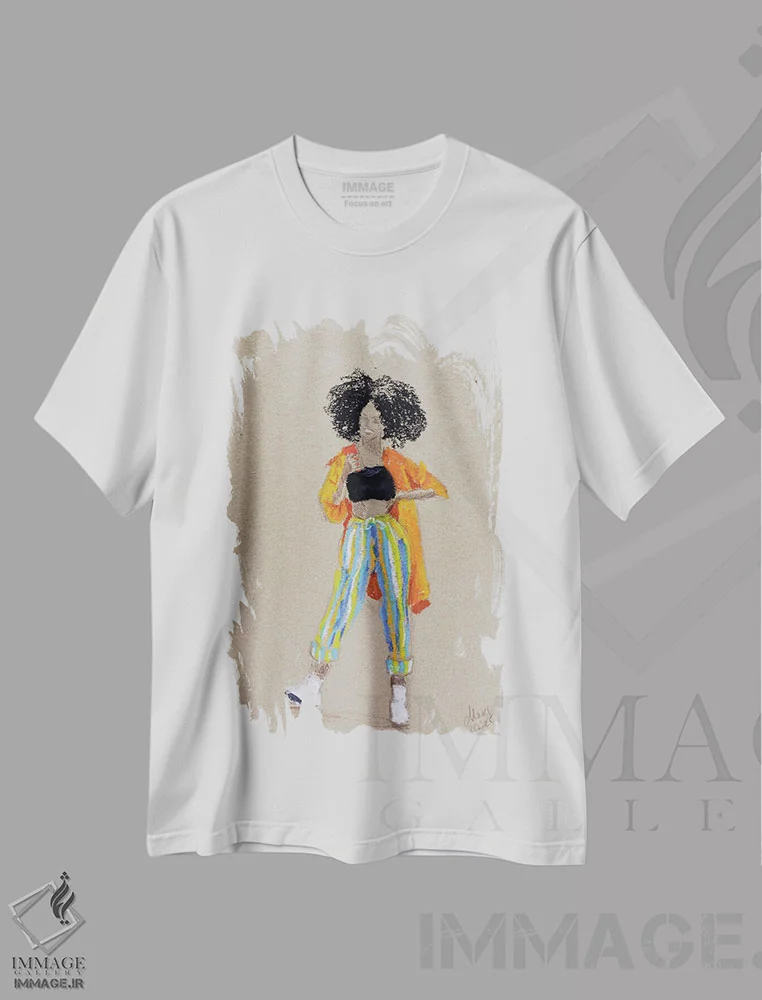 تیشرت سفید طرح دار دختر سیاه پوست آفریقایی، هنر آمریکایی آفریقایی تبار اثر ناتالی مک | فروشگاه ایماژ