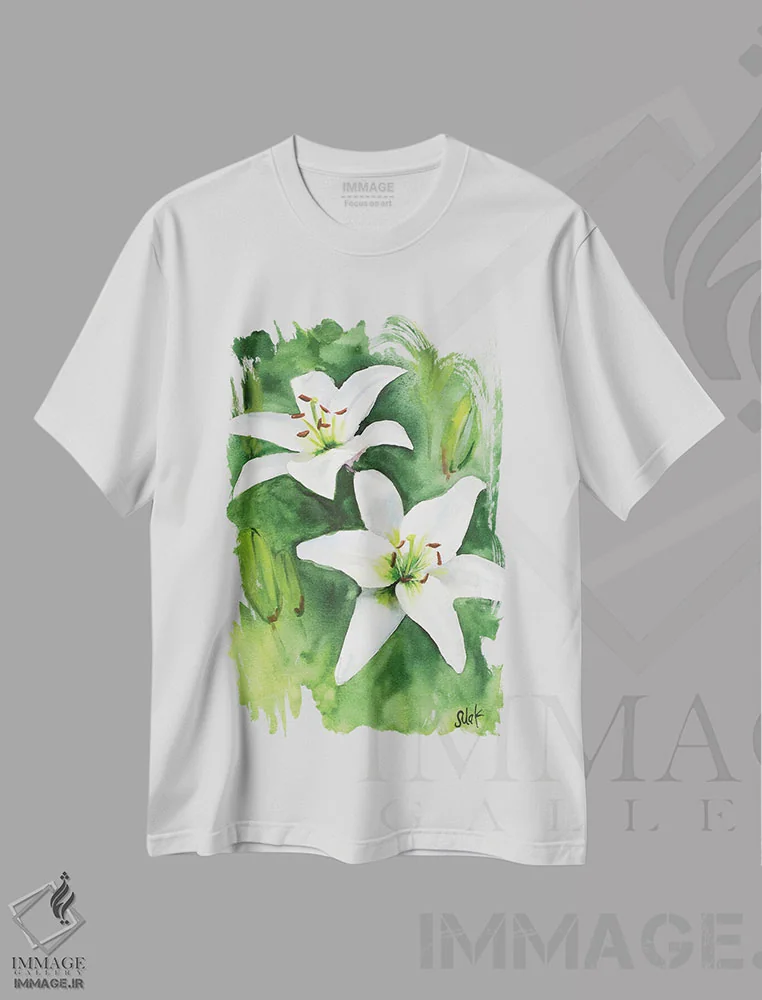 تیشرت سفید طرح دار سوسن سفید آبرنگ، دکور معاصر اثر ناتالی مک | immage.ir
