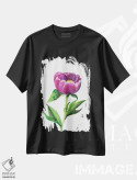 تیشرت مشکی طرح دار گل پئونی نقاشی آبرنگ، دکور معاصر اثر ناتالی مک | فروشگاه ایماژ