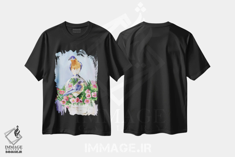 تیشرت مشکی طرح دار گل ها با پرندگان، دکور معاصر اثر ناتالی مک | immage.ir