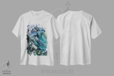 تیشرت سفید طرح دار موج دریا نقاشی رنگ روغن، دکور ساحلی اثر ناتالی مک | immage.ir