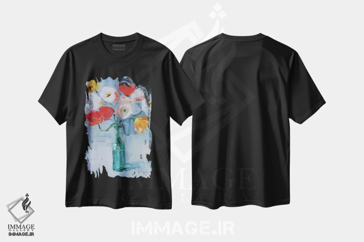 تیشرت مشکی طرح دار دسته گل شقایق در گلدان، مدیوم اثر ناتالی مک | immage.ir