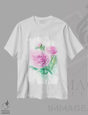 تیشرت سفید طرح دار نقاشی گل راننکولوس، مدیوم اثر ناتالی مک | immage.ir