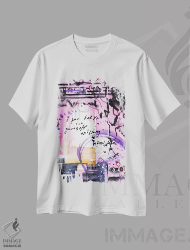تیشرت سفید طرح دار آبرنگ انتزاعی صورتی، آبستره اثر ناتالی مک | فروشگاه ایماژ