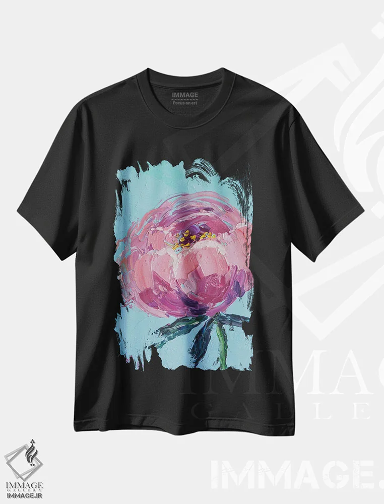 تیشرت مشکی طرح دار پئونی، مدیوم اثر ناتالی مک | immage.ir