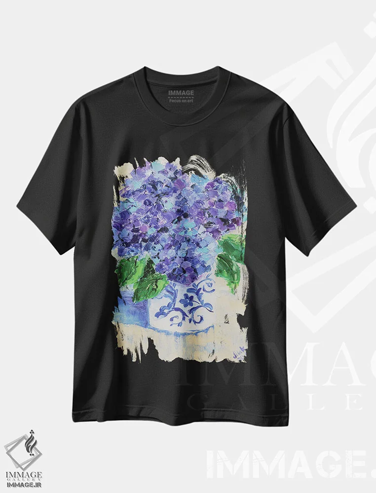 تیشرت مشکی طرح دار ادریسی شماره ۳، دکور معاصر اثر ناتالی مک | immage.ir