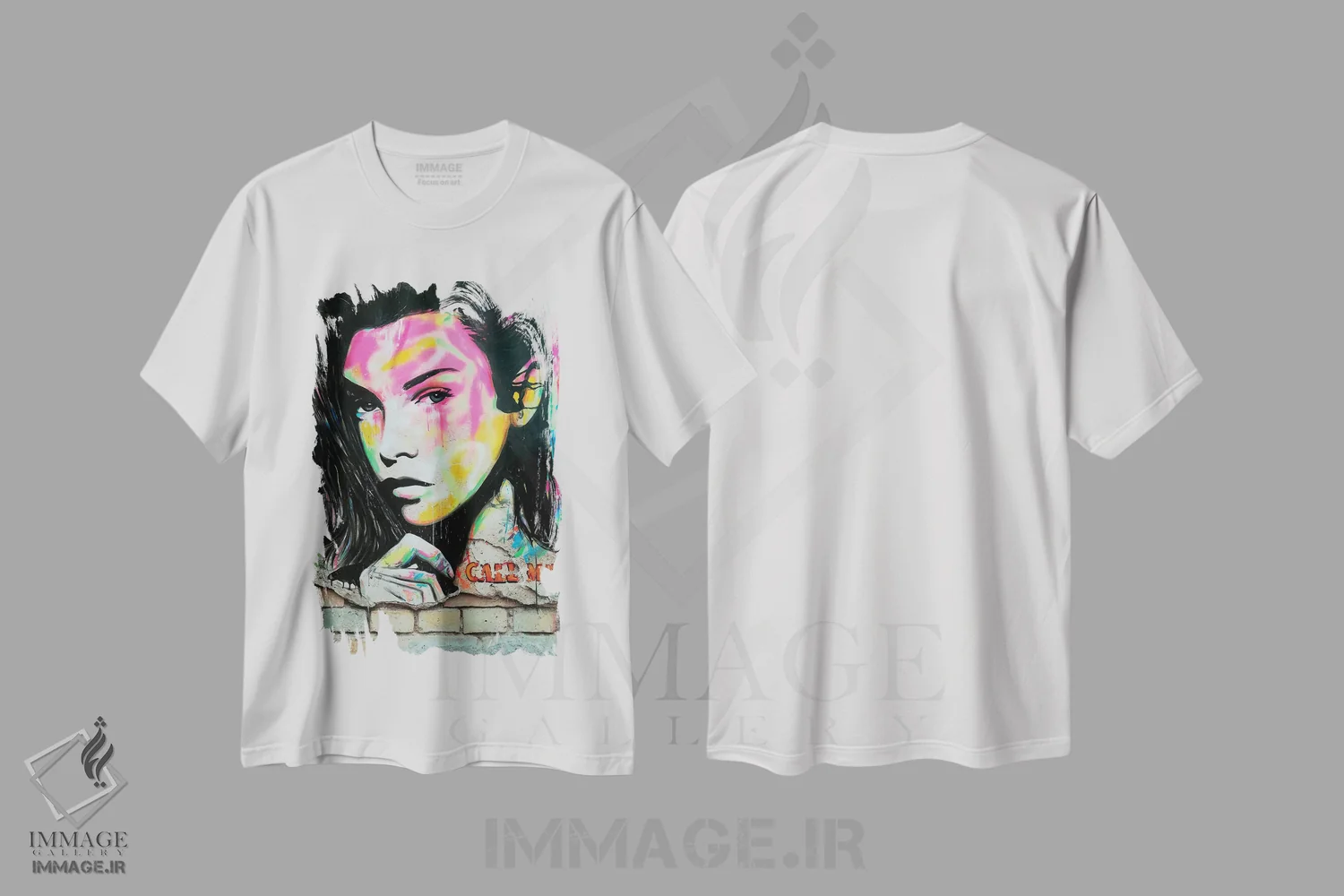 تیشرت سفید طرح دار با من تماس بگیر، دکوراسیون جایگزین اثر ناتمیر لورا | immage.ir