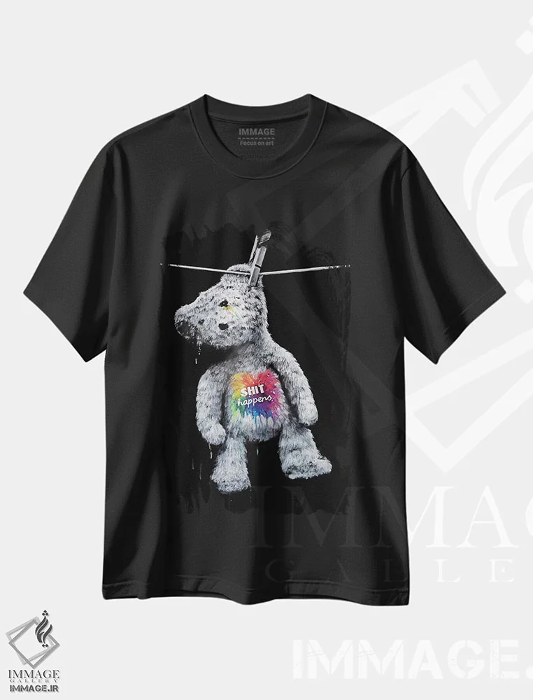 تیشرت مشکی طرح دار پیش می آید، دکور معاصر اثر ناتمیر لورا | فروشگاه ایماژ