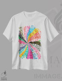 تیشرت سفید طرح دار آن سوی رنگین کمان، تایپوگرافی اثر نور طُحمه | immage.ir