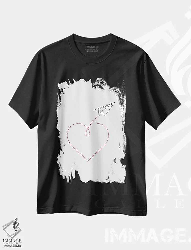 تیشرت مشکی طرح دار هواپیمای کاغذی و قلب شماره ۲، تزئینی اثر نووو پرینتس | immage.ir