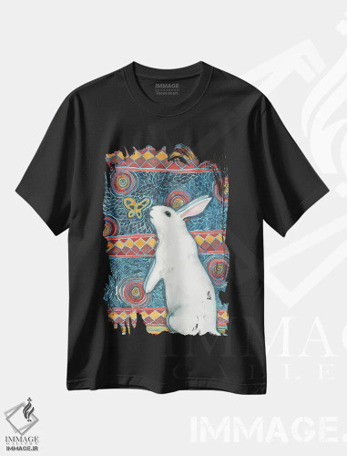 تیشرت مشکی طرح دار پروانهٔ طلایی، مدیوم اثر نکیشا واندرووِن | فروشگاه ایماژ