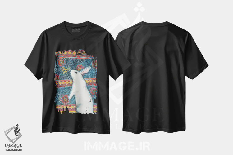 تیشرت مشکی طرح دار پروانهٔ طلایی، مدیوم اثر نکیشا واندرووِن | فروشگاه ایماژ