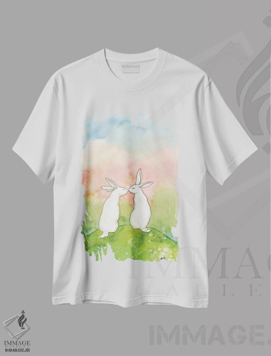 تیشرت سفید طرح دار بوسه بوسه، مدیوم اثر نکیشا واندرووِن | فروشگاه ایماژ