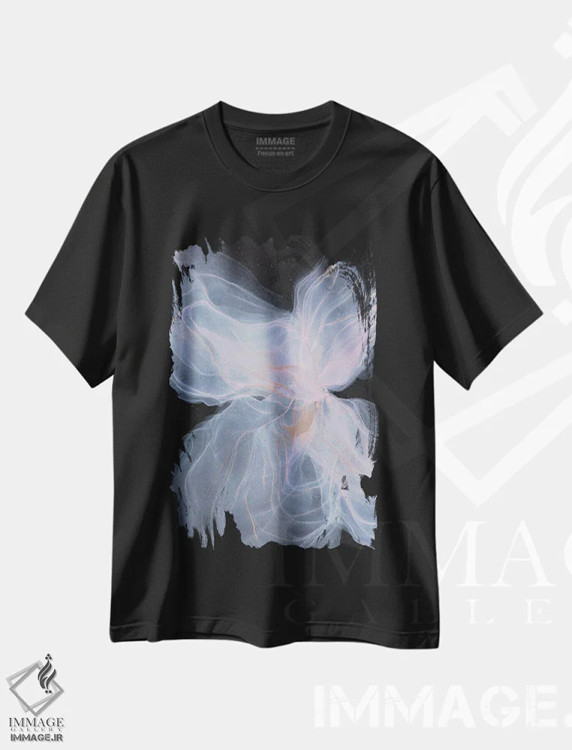 تیشرت مشکی طرح دار گل شب اثر استودیو هنری مونه و مانه | immage.ir
