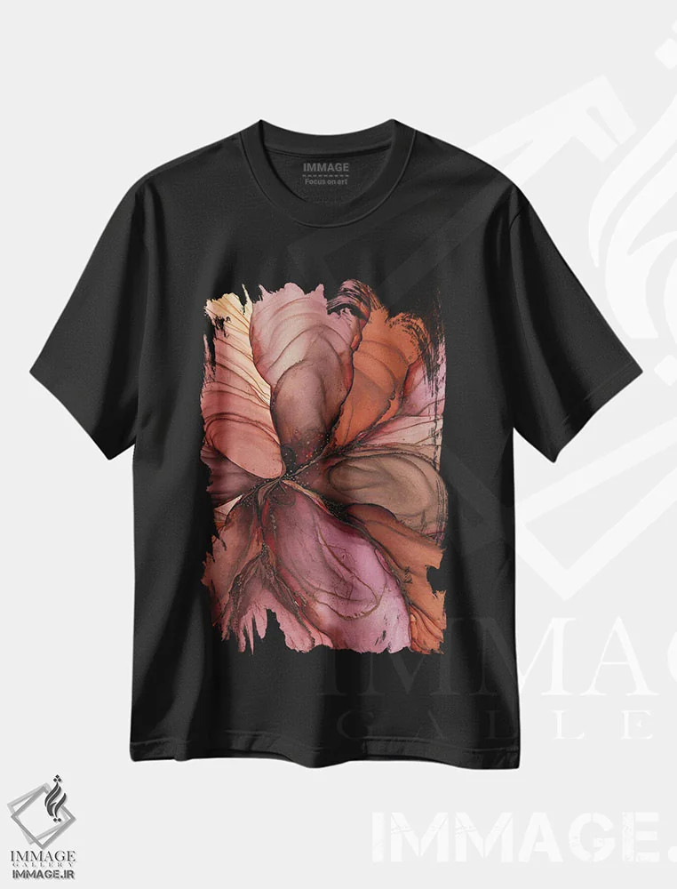 تیشرت مشکی طرح دار گل زنجبیلی II اثر استودیو هنری مونه و مانه | فروشگاه ایماژ