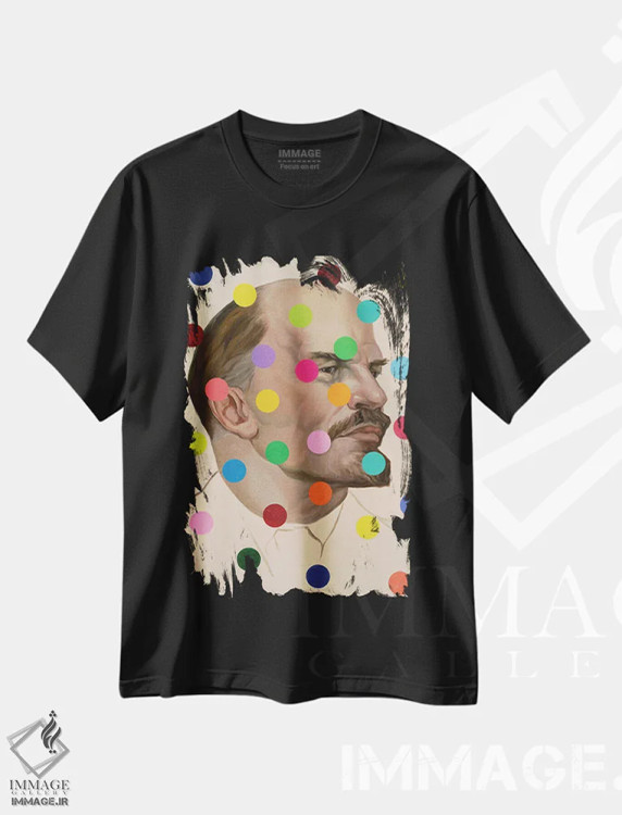تیشرت مشکی طرح دار پیش از آغاز جنگ، هنر فاخر معاصر اثر الکساندر بالبیشف | فروشگاه ایماژ