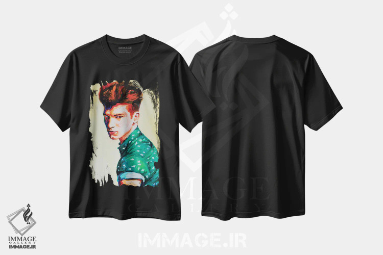 تیشرت مشکی طرح دار پسر با پیراهن سبز، هنر فاخر معاصر اثر الکساندر بالبیشف | immage.ir