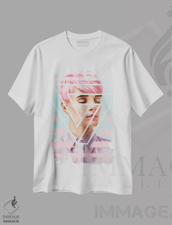 تیشرت سفید طرح دار مثلث پنروز، باربیکور اثر الکساندر بالبیشف | فروشگاه ایماژ