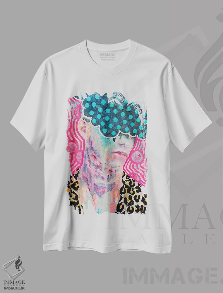 تیشرت سفید طرح دار دزدیدن مد، هنر فاخر معاصر اثر الکساندر بالبیشف | فروشگاه ایماژ