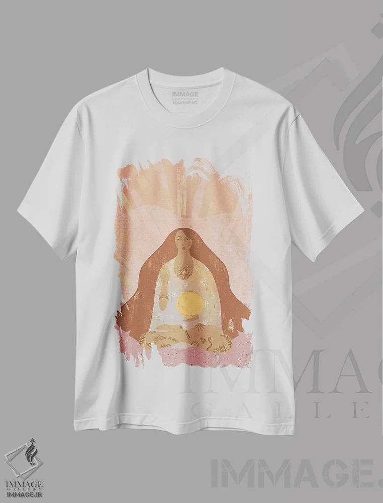 تیشرت سفید طرح دار الهه خورشید، دکور بوهمی اثر اولیویا بورکی | فروشگاه ایماژ