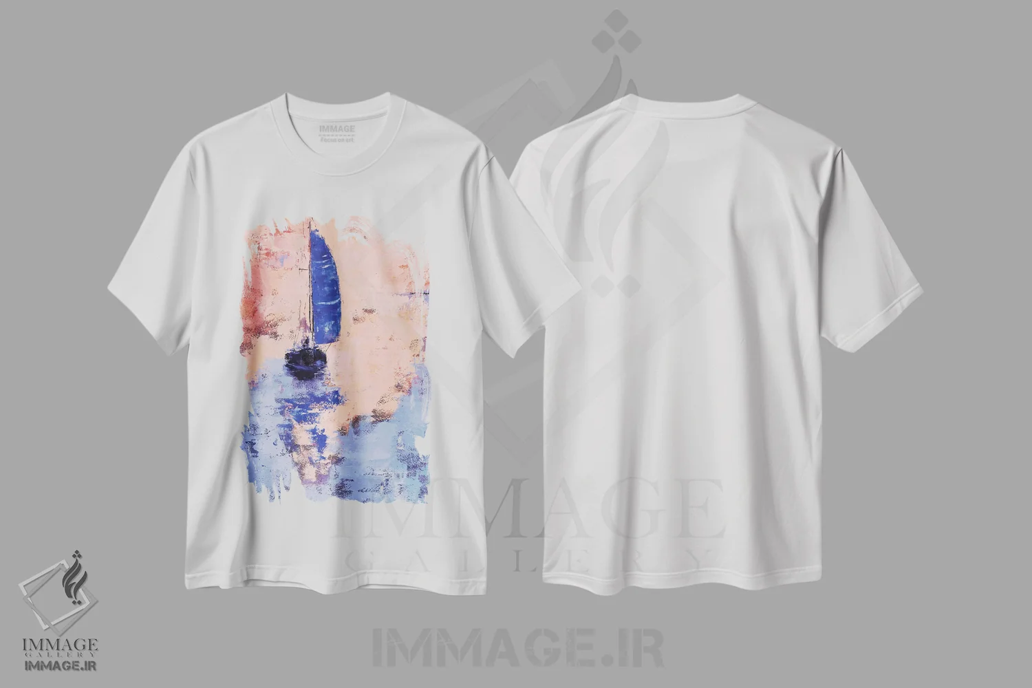 تیشرت سفید طرح دار بادبان آبی، آبستره اثر اولنا بوگاتسکا | immage.ir