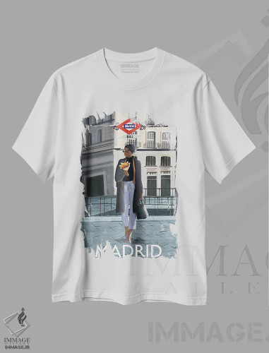 تیشرت سفید طرح دار دختر در مادرید، هنر دیجیتال اثر عمر اسکالانته | فروشگاه ایماژ