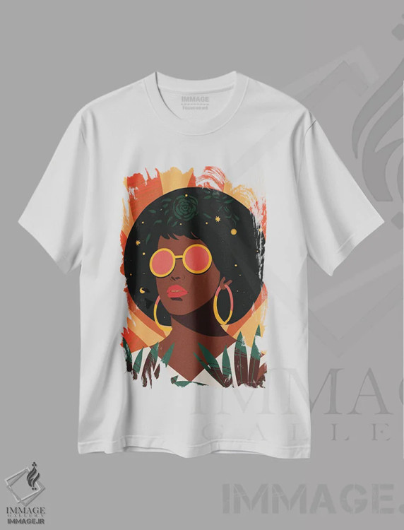 تیشرت سفید طرح دار زن بوهو II، دکور بوهمی اثر عمر اسکالانته | immage.ir
