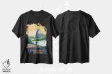 تیشرت مشکی طرح دار ماجراجویی در طبیعت III، دکور کلبه و لژ اثر عمر اسکالانته | immage.ir