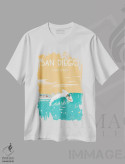 تیشرت سفید طرح دار سن دیگو، دکور ساحلی اثر عمر اسکالانته | فروشگاه ایماژ