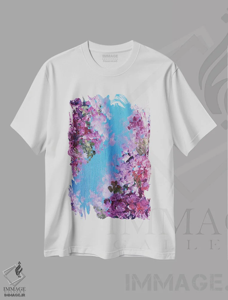 تیشرت سفید طرح دار گل کاغذی قرمز سیر، دکور معاصر اثر اوکسانا افتیه وا | immage.ir
