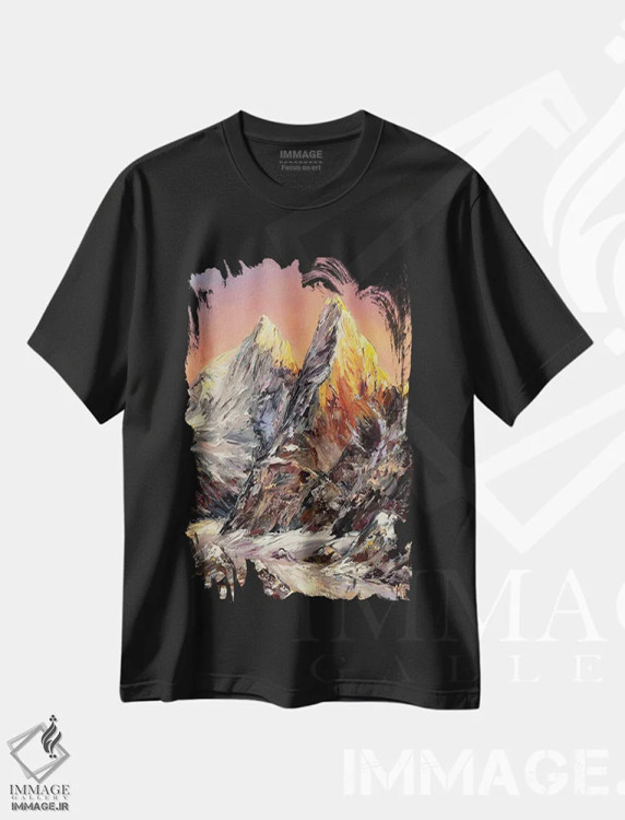 تیشرت مشکی طرح دار فتح قله ها، هنر فاخر معاصر اثر اولنا هونتار | فروشگاه ایماژ