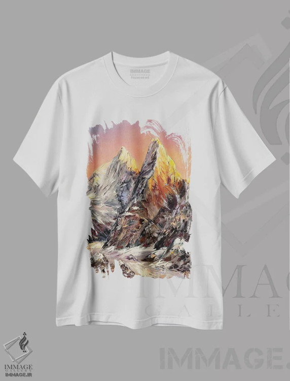 تیشرت سفید طرح دار فتح قله ها، هنر فاخر معاصر اثر اولنا هونتار | immage.ir