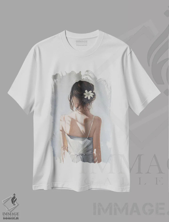 تیشرت سفید طرح دار پرتره ای از لطافت زنانه، دکور معاصر اثر اولسیا ایزمایلووا | فروشگاه ایماژ