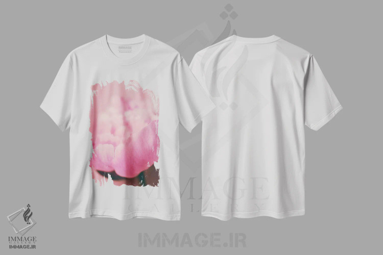 تیشرت سفید طرح دار گل صدتومانی صورتی I، تزئینی اثر اولیویا جوی سنت کلر | immage.ir