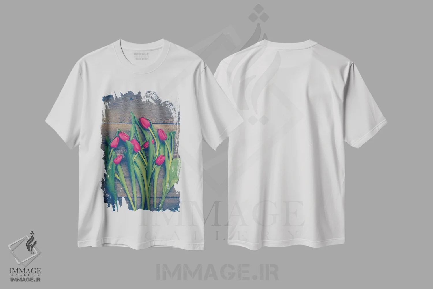 تیشرت سفید طرح دار لاله های قرمز، تزئینی اثر اولیویا جوی سنت کلر | immage.ir