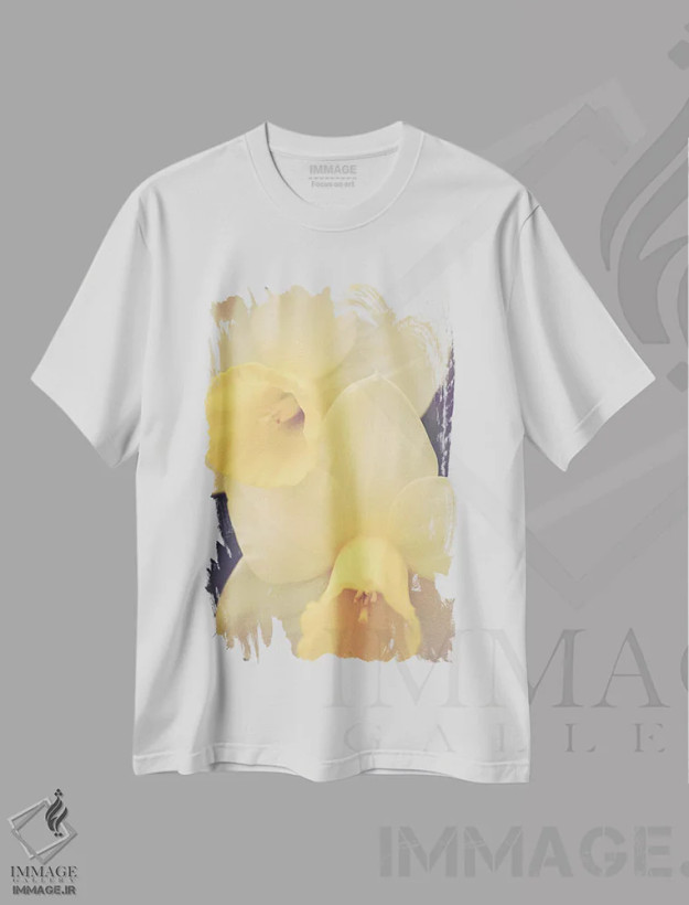 تیشرت سفید طرح دار بهار دل انگیز، تزئینی اثر اولیویا جوی سنت کلر | فروشگاه ایماژ