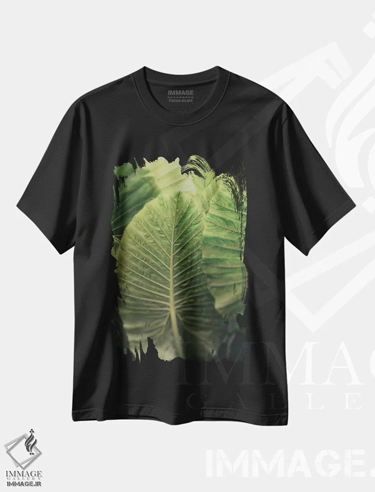 تیشرت مشکی طرح دار در لحظه باش، تزئینی اثر اولیویا جوی سنت کلر | فروشگاه ایماژ