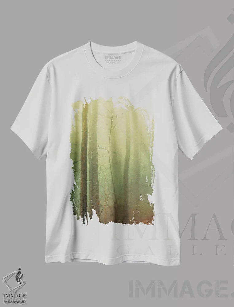تیشرت سفید طرح دار درختان در مه II، مدیوم اثر اولیویا جوی سنت کلر | فروشگاه ایماژ
