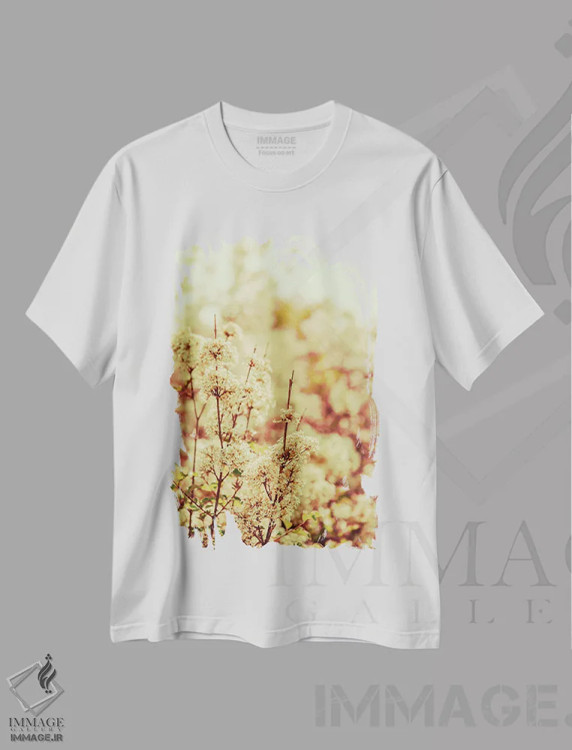 تیشرت سفید طرح دار آرام باش عزیزم، تزئینی اثر اولیویا جوی سنت کلر | immage.ir