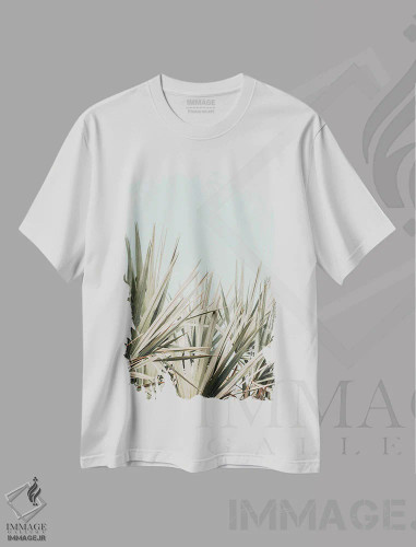 تیشرت سفید طرح دار صبح استوایی، مدیوم اثر اولیویا جوی سنت کلر | فروشگاه ایماژ