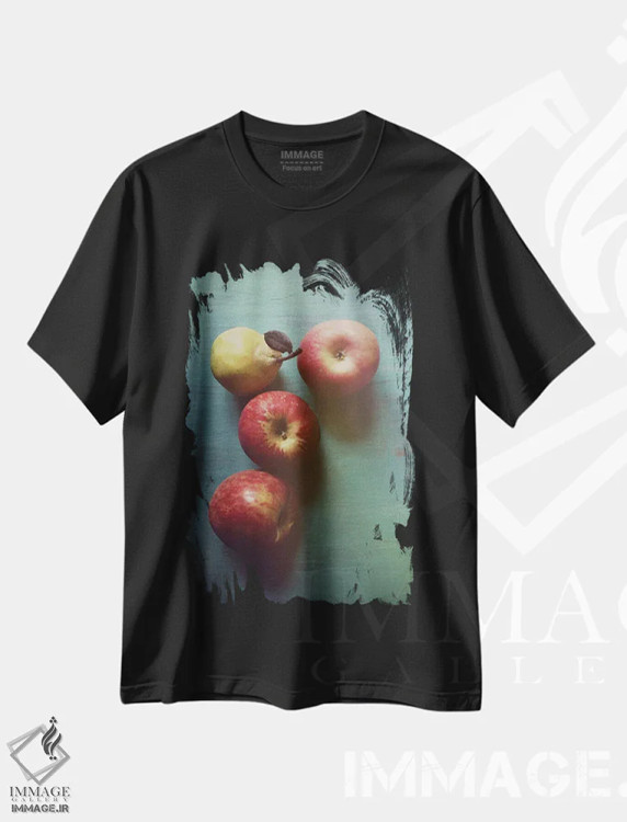 تیشرت مشکی طرح دار سیب های پاییزی، دکور روستایی اثر اولیویا جوی سنت کلر | immage.ir