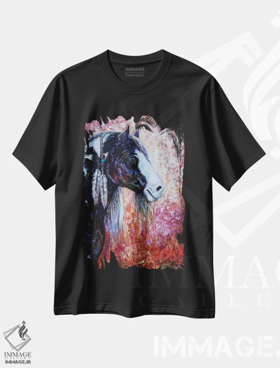 تیشرت مشکی طرح دار روح دشت، هنر فاخر معاصر اثر اولنا آرت | immage.ir