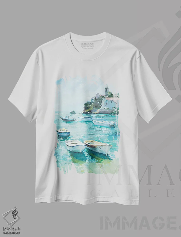 تیشرت سفید طرح دار تعطیلات فراموش نشدنی کنار دریا، دکور معاصر اثر اولا لپتیوا | immage.ir