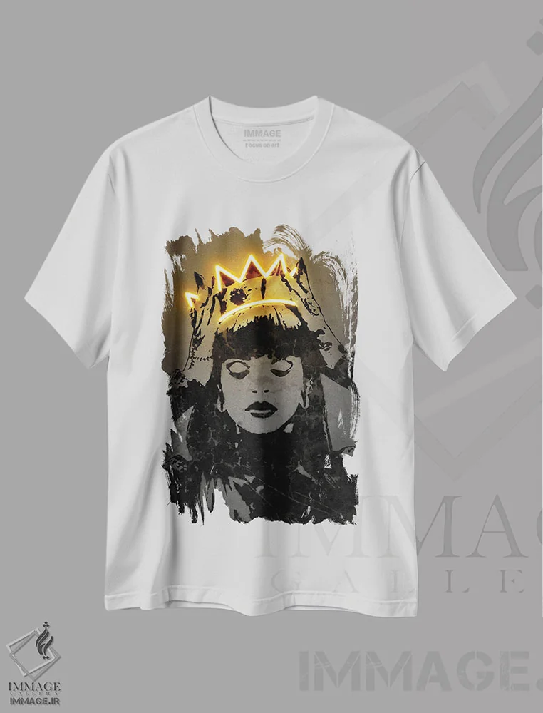 تیشرت سفید طرح دار ریانا، هنر دیجیتال اثر اکتاویان میلو | immage.ir