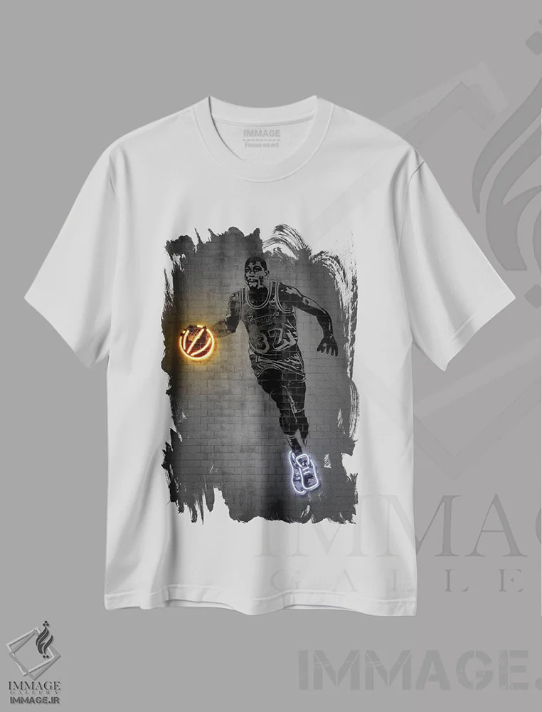 تیشرت سفید طرح دار مجیک جانسون، هنر آمریکایی آفریقایی تبار اثر اکتاویان میلو | فروشگاه ایماژ