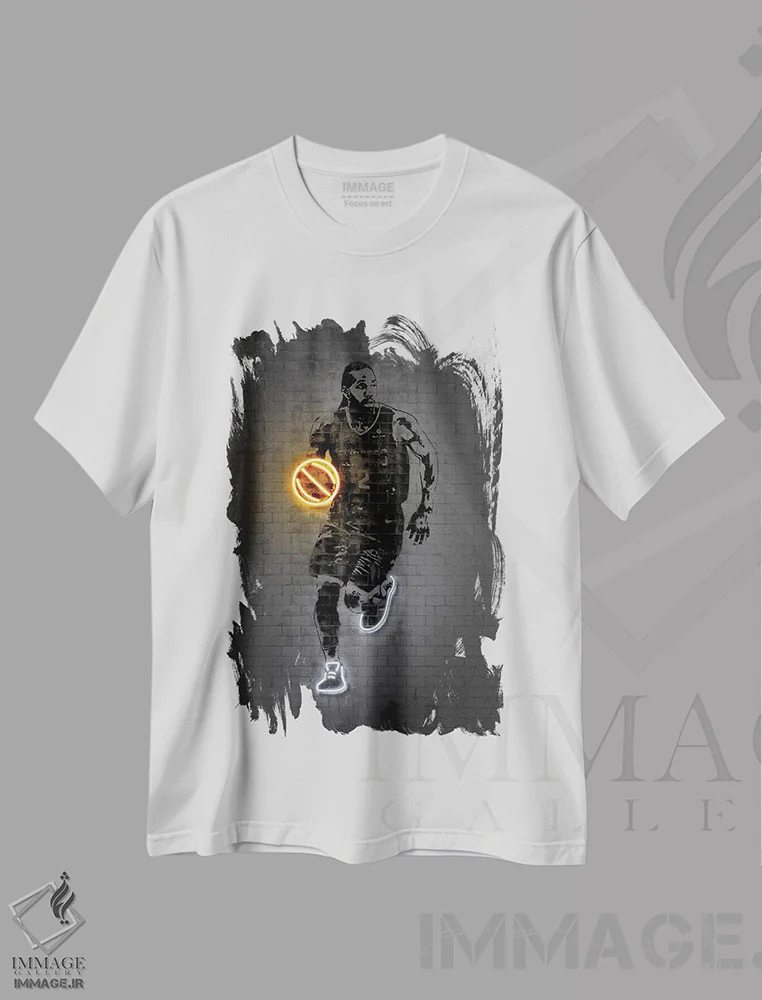 تیشرت سفید طرح دار کاوی لئونارد، هنر آمریکایی آفریقایی تبار اثر اکتاویان میلو | immage.ir