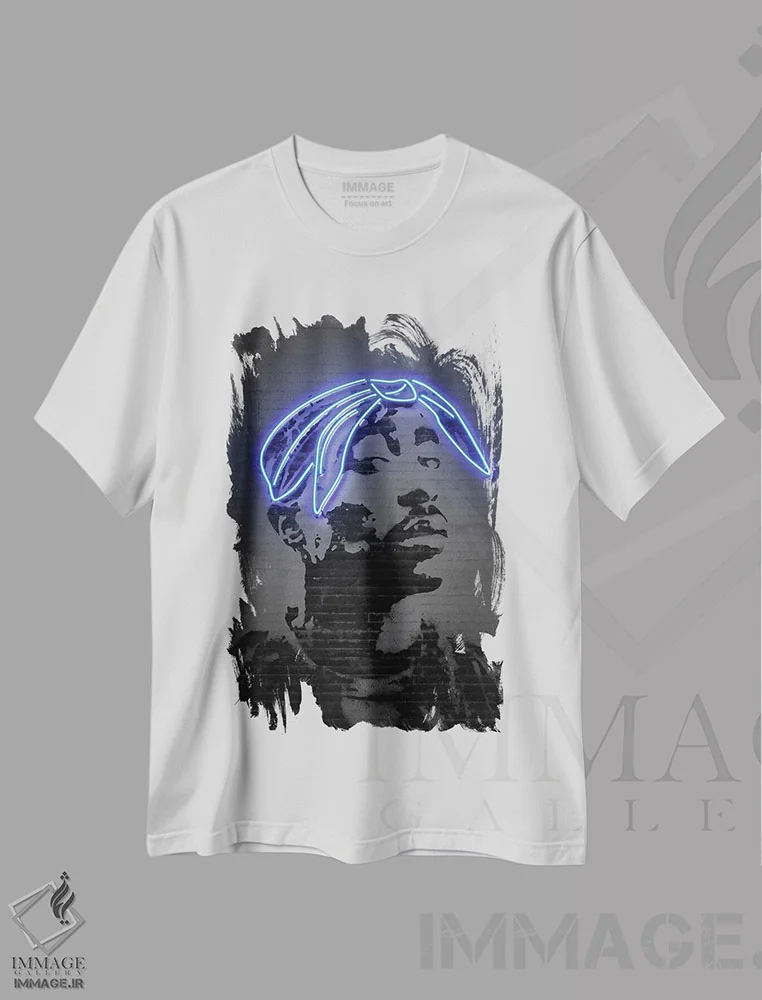 تیشرت سفید طرح دار توپاک، هنر آمریکایی آفریقایی تبار اثر اکتاویان میلو | فروشگاه ایماژ